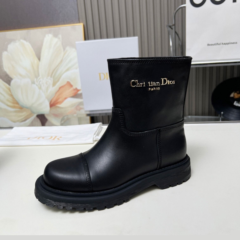 ch**an D*or boots